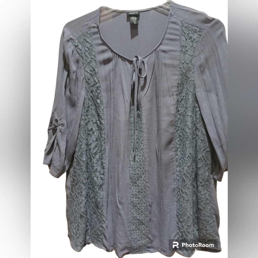 Torrid Blouse with Lace  3X EUC